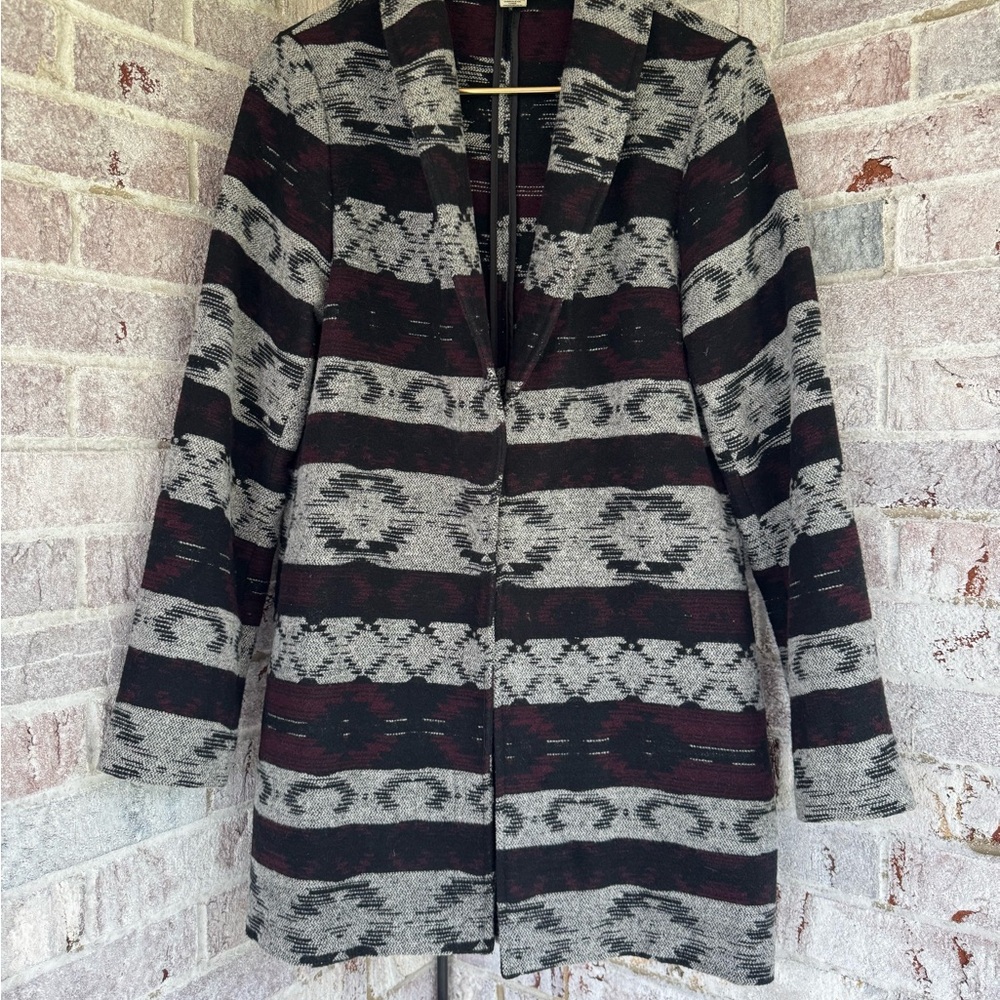 Stylish Black and Gray Patterned jacket